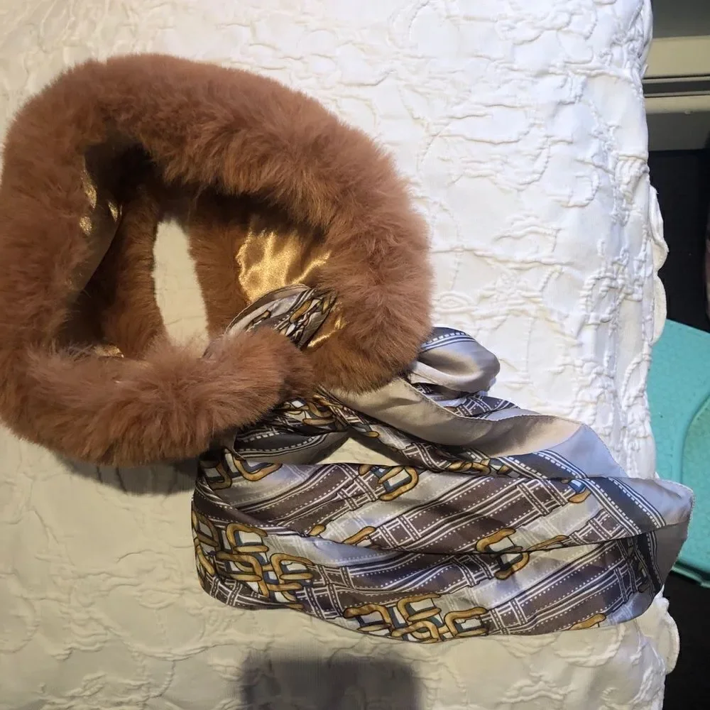 NWT Duchess faux fur and silk scarf style # JFK- 4003 great Christmas gi…